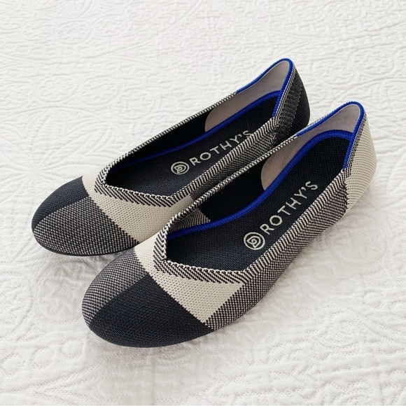 Rothy's Women's The Captoe Flat, Black / White Colorblock (Sz 8) - Picture 3 of 11